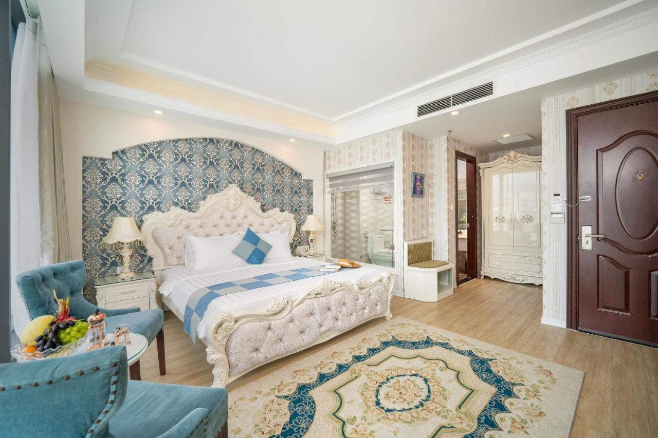 Royal Beach Hotel By Thg Đà Nẵng Extérieur photo
