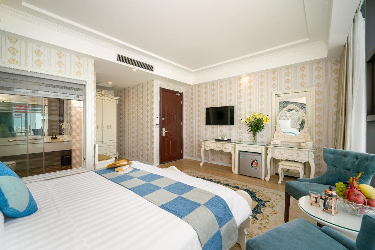 Royal Beach Hotel By Thg Đà Nẵng Extérieur photo