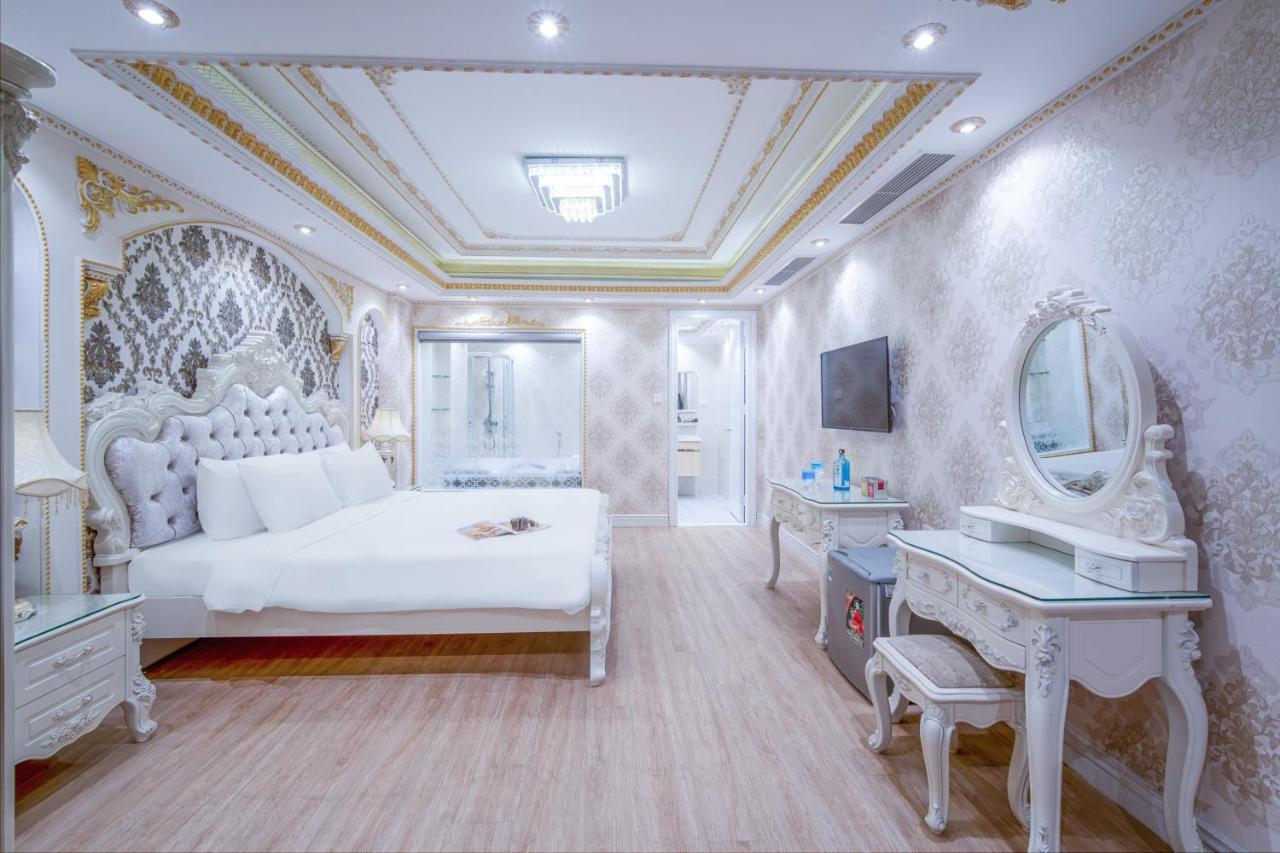 Royal Beach Hotel By Thg Đà Nẵng Extérieur photo