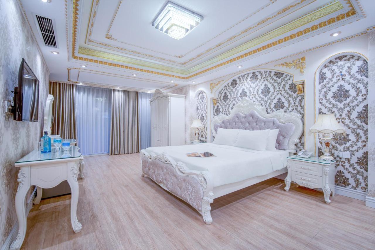 Royal Beach Hotel By Thg Đà Nẵng Extérieur photo