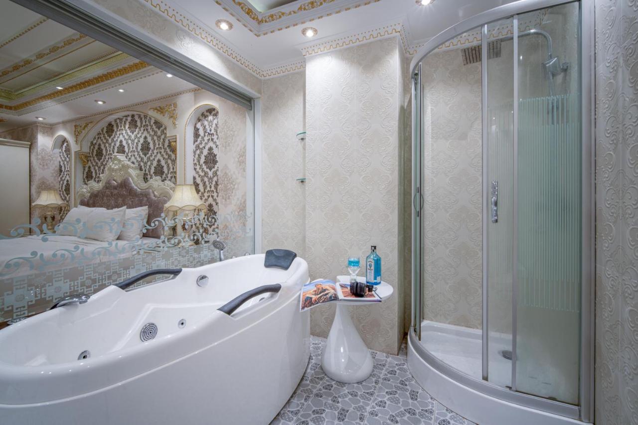 Royal Beach Hotel By Thg Đà Nẵng Extérieur photo